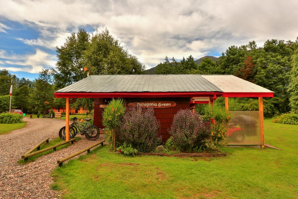 Hotel Y Cabanas Patagonia Green ปูแอร์โต ไอเซน ภายนอก รูปภาพ