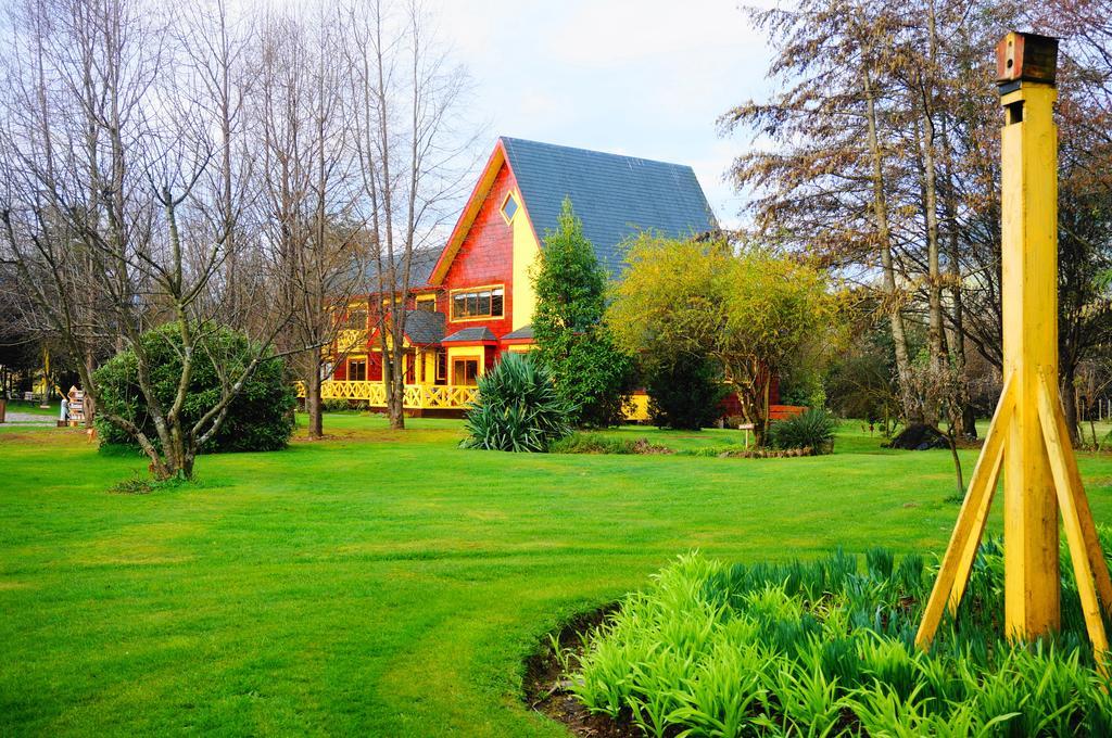 Hotel Y Cabanas Patagonia Green ปูแอร์โต ไอเซน ภายนอก รูปภาพ