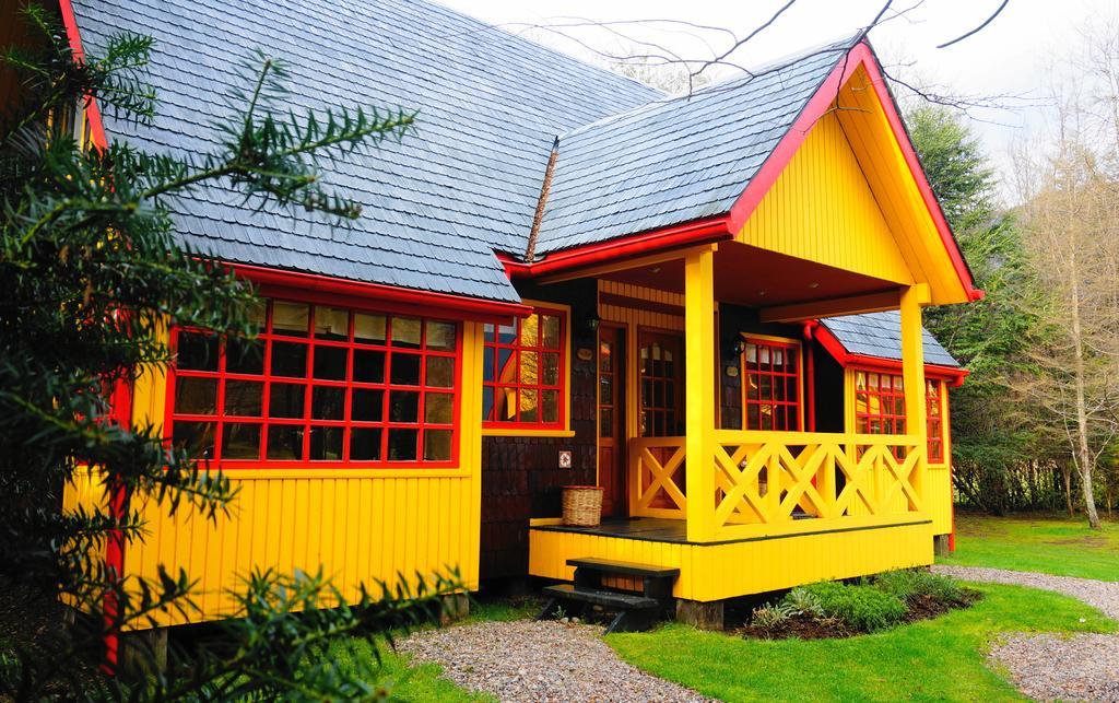 Hotel Y Cabanas Patagonia Green ปูแอร์โต ไอเซน ภายนอก รูปภาพ